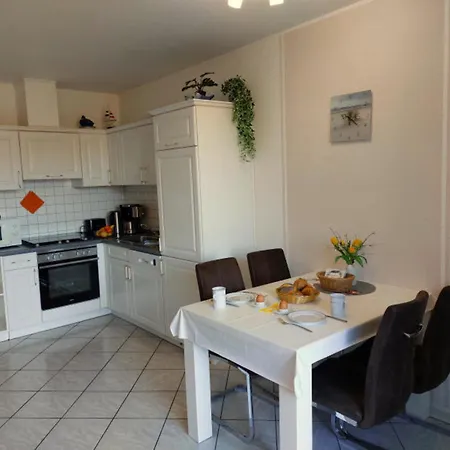 アパート Sonnenstrahl Nr3 *